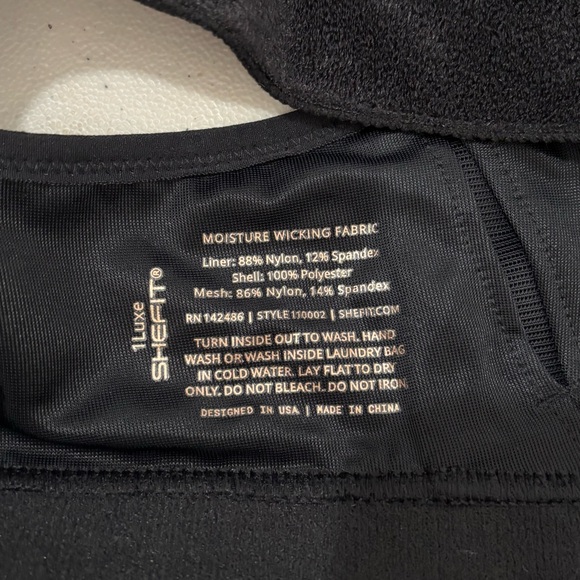 Shefit Black Sport Bra 1 Luxe XL Wireless Adjustable Crossed Back - Picture 11 of 11